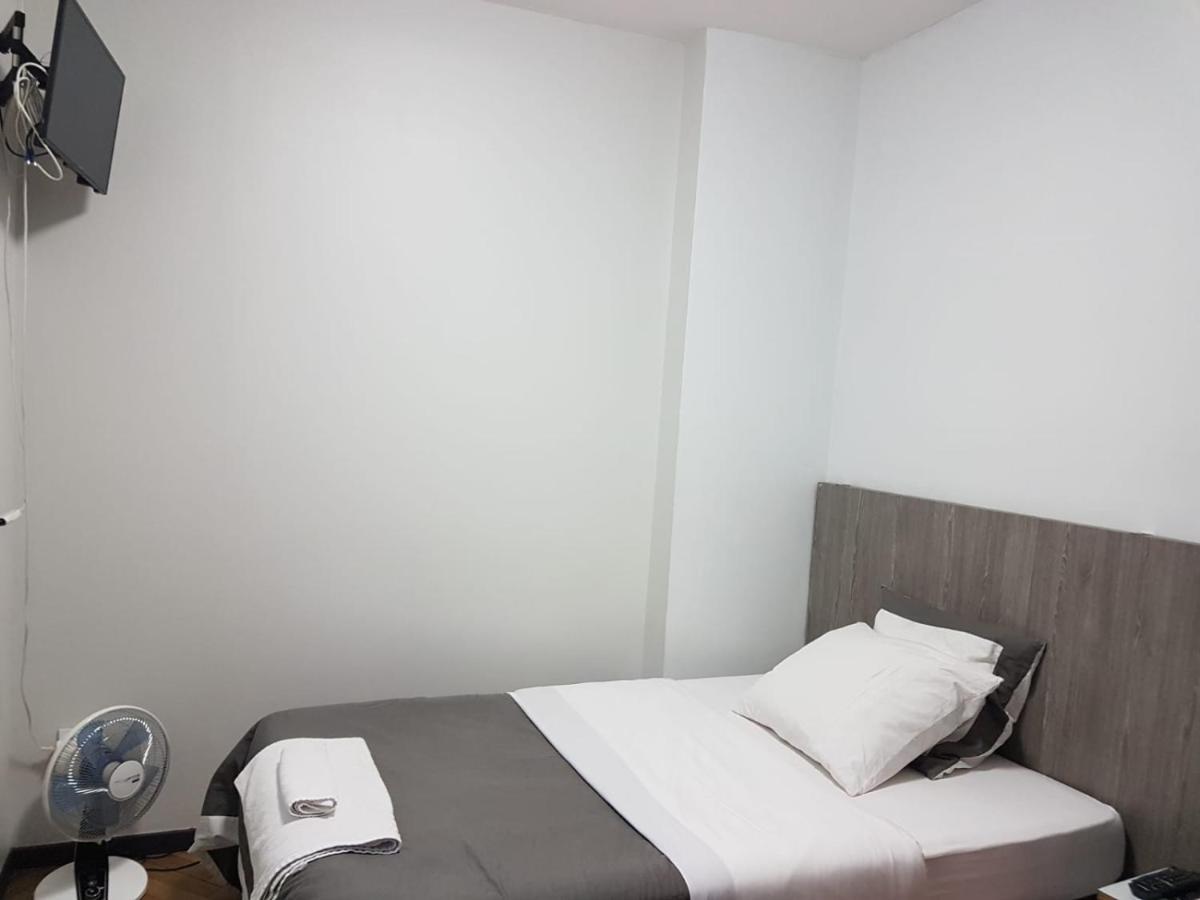Grand-Couronne Hameau Des Essarts B&B 외부 사진